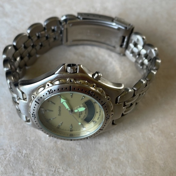 Armitron men battery water resistant 165ft stainless steel DT - Picture 4 of 9